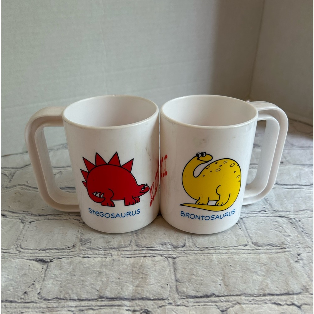 VINTAGE CURRENT 1989 BOYS PERSONALIZED MUGS (2) MADE IN TAIWAN